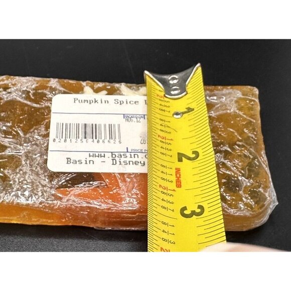 NWT Basin Mickey Mouse Disney Springs exclusive glycerin soap Halloween Pumpkin - Picture 8 of 10